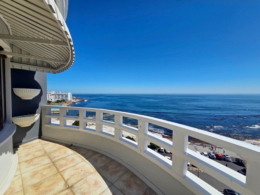 To Let 2 Bedroom Property for Rent in Sea Point Western Cape